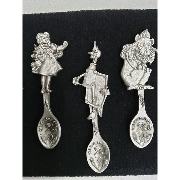 Rare (Halloween)"Wicked" Wizard of Oz vintage 5pc Collector Set Spoons Pewter - Picture 4 of 4